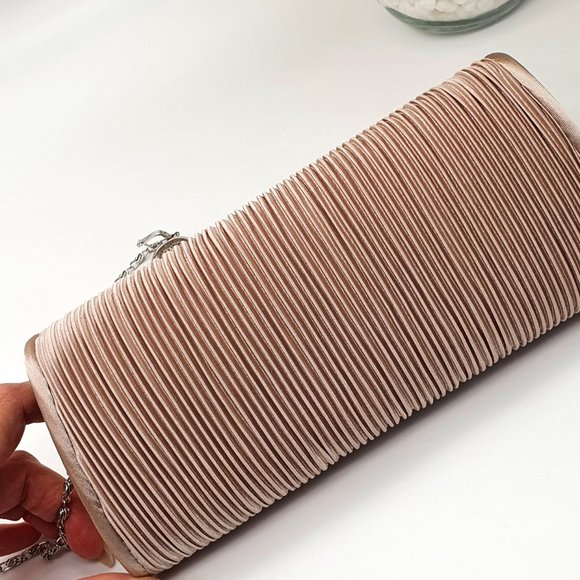 💜NWT Bijou Brigitte Clutch Shoulder Bag - Picture 3 of 3